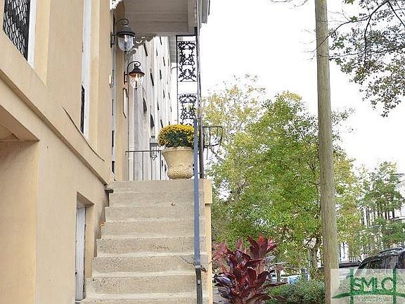 3rd image of 101 W Taylor St APT 3
