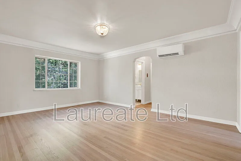 2 bed, 2.0 bath, 1100 sqft, $2,300 — Photo 4