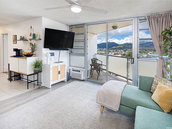 3rd image of 3151 Monsarrat Ave APT 502