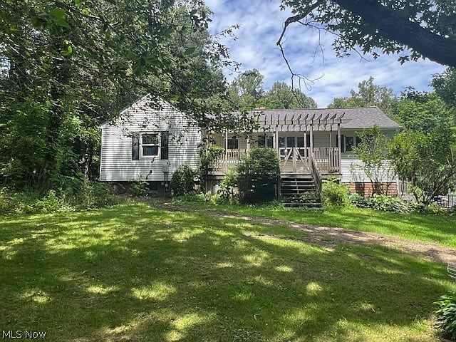 2nd image of 9403 Euclid Chardon Rd