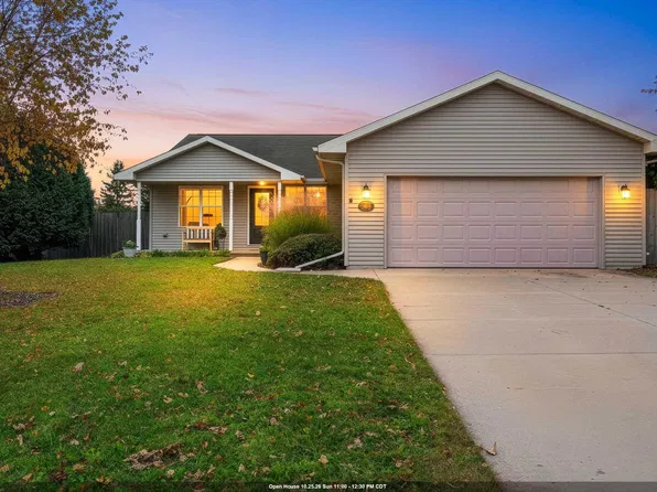 3680 Collegiate Way, New Franken, WI 54229