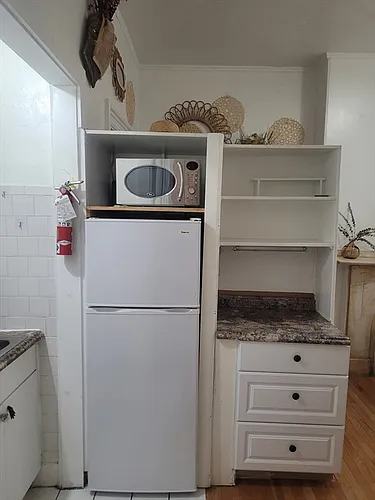 109 Dartmouth St Photo 1