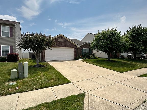 3rd image of 4509 Bellchime Dr