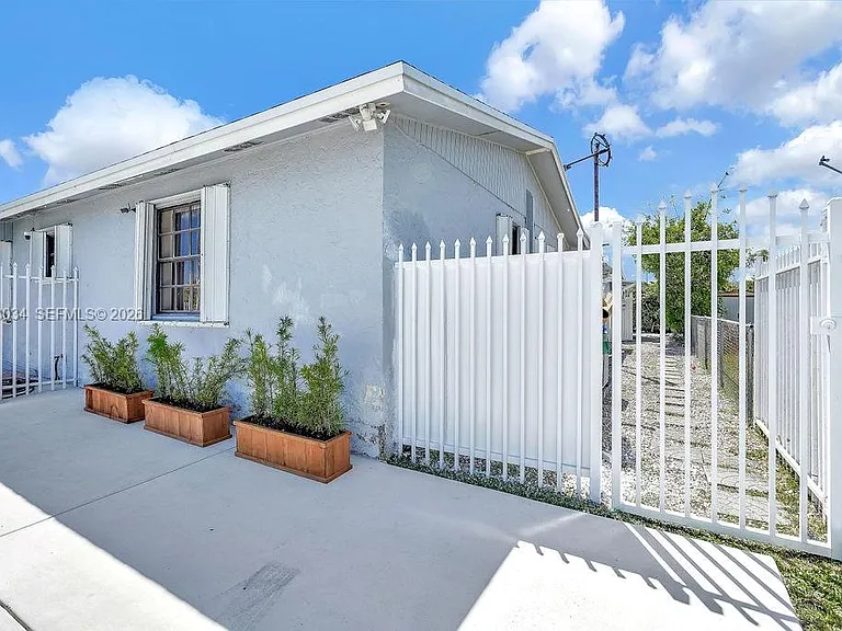 25420 SW 124th Pl #1A — Photo 35