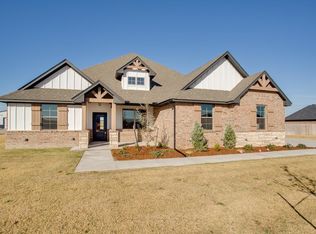 3540 Meadowbrook Dr, Enid, OK 73703