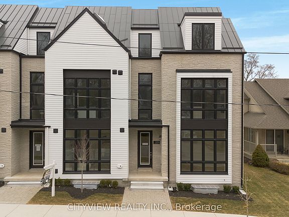 5th image of 2284 Sovereign St