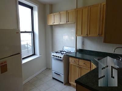 2nd image of 622 Ocean Pkwy #A2*