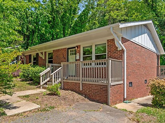 2nd image of 1267 Tredwell Dr