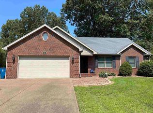 8815 Kingfisher Lake Rd, Maceo, KY 42355