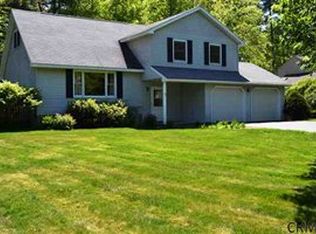 67 Meadow Rue Pl, Ballston Spa, NY 12020