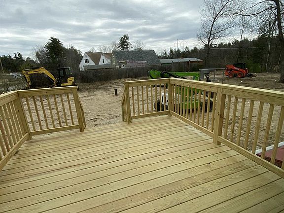 3rd image of 6 Spruce Ln #A