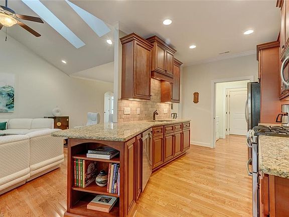 5th image of 1908 Whisper Lake Dr #A