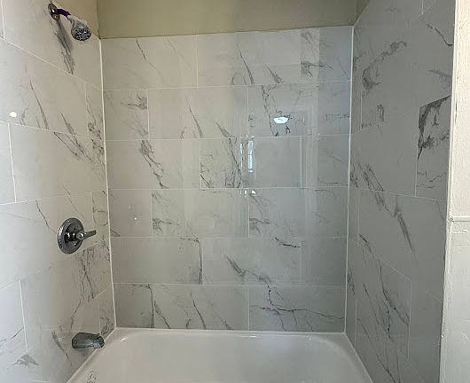 3rd image of 488 Norwood St Floor 2