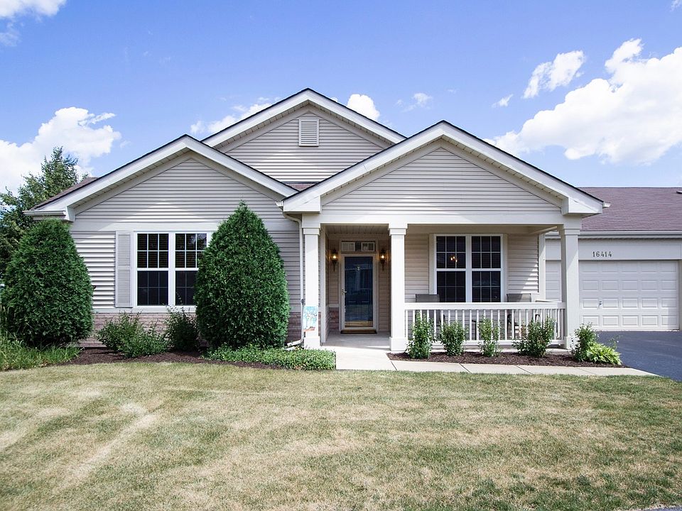 1st image of 16414 Crescent Lake Dr