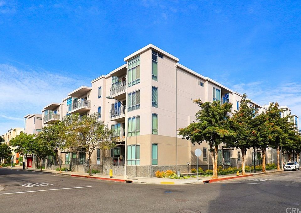 1st image of 111 S De Lacey Ave Unit 207