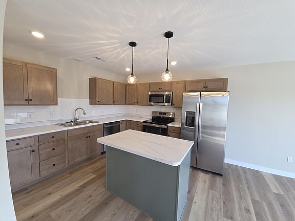 3rd image of 3116 Pompey Dr