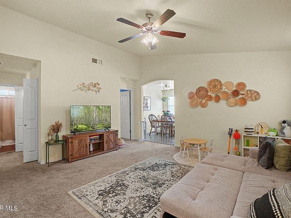 5th image of 3725 Loma Jacinto Dr