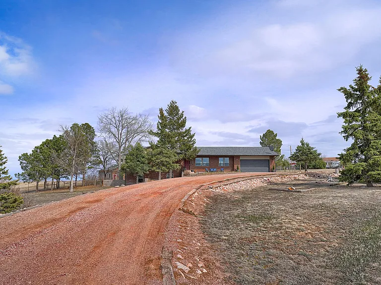 5825 Eggar Ct — Photo 3