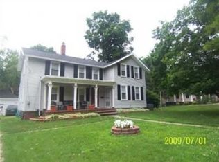 1045 W Maumee St, Adrian, MI 49221