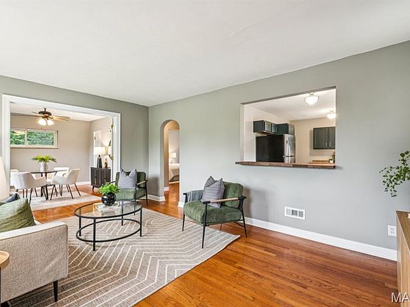 3rd image of 4114 McDonald Ave
