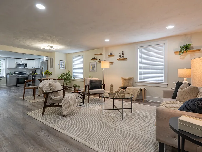 1114 Hoover Ave — Photo 14