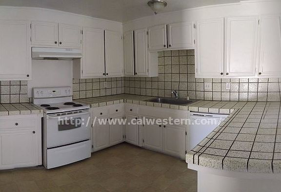 3rd image of 3654 Greenlee Dr APT 1