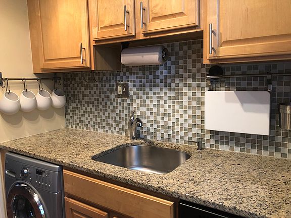 2nd image of 212 N Trenton St