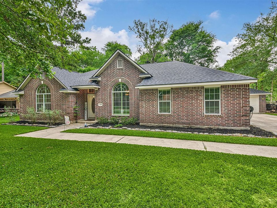 1st image of 1010 Garrett Dr