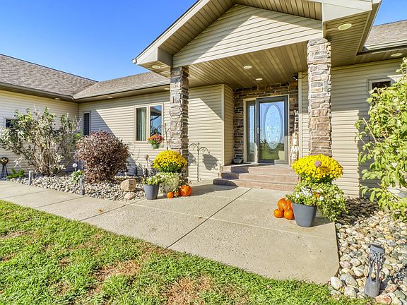 4th image of 11210 Cormorant Heights Rd
