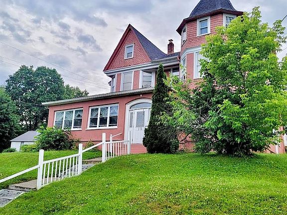 3rd image of 19 Burr Ave