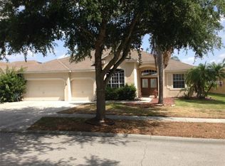 7211 Colonial Lake Dr, Riverview, FL 33578