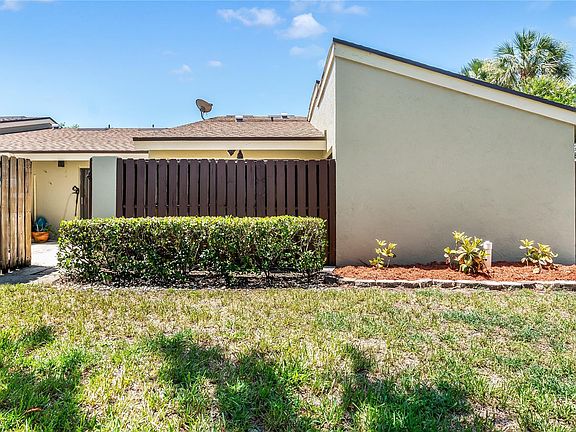 4th image of 81 Meadows Drive #81
