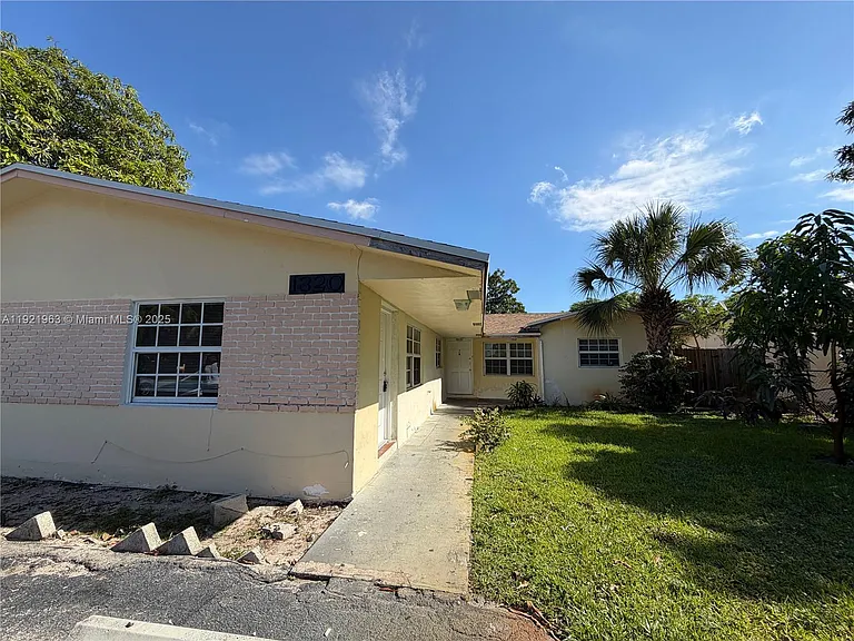 1320 SW 11th Ave #A — Photo 9