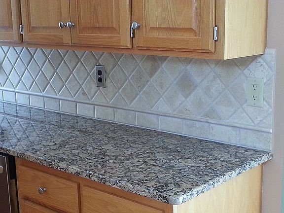 4th image of 3837 Westin Ave