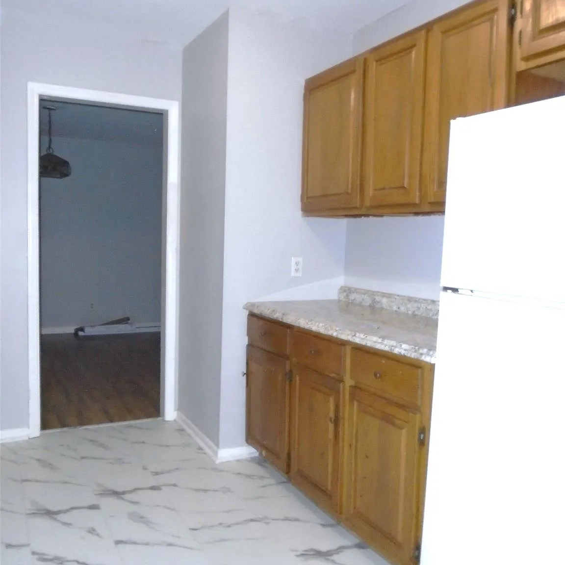 2 bed, 1.5 bath, $1,095 — Photo 3