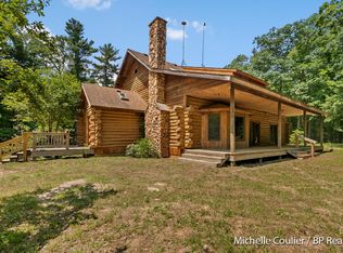 1147 S Stakes Rd, Gowen, MI 49326