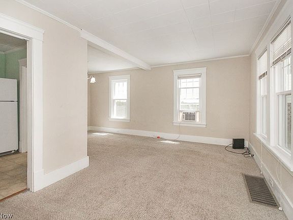 4th image of 206 Park Ave