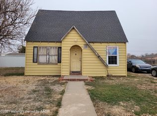 414 W Main St, Happy, TX 79042