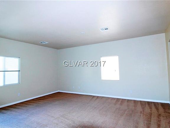 5th image of 44 Hoke Edward Ct