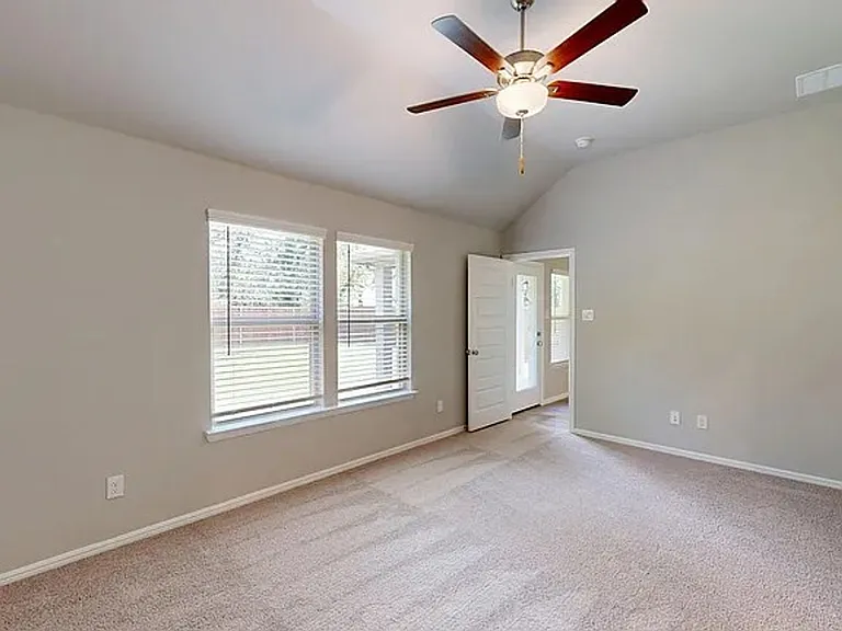 3316 Coronation Ct — Photo 16