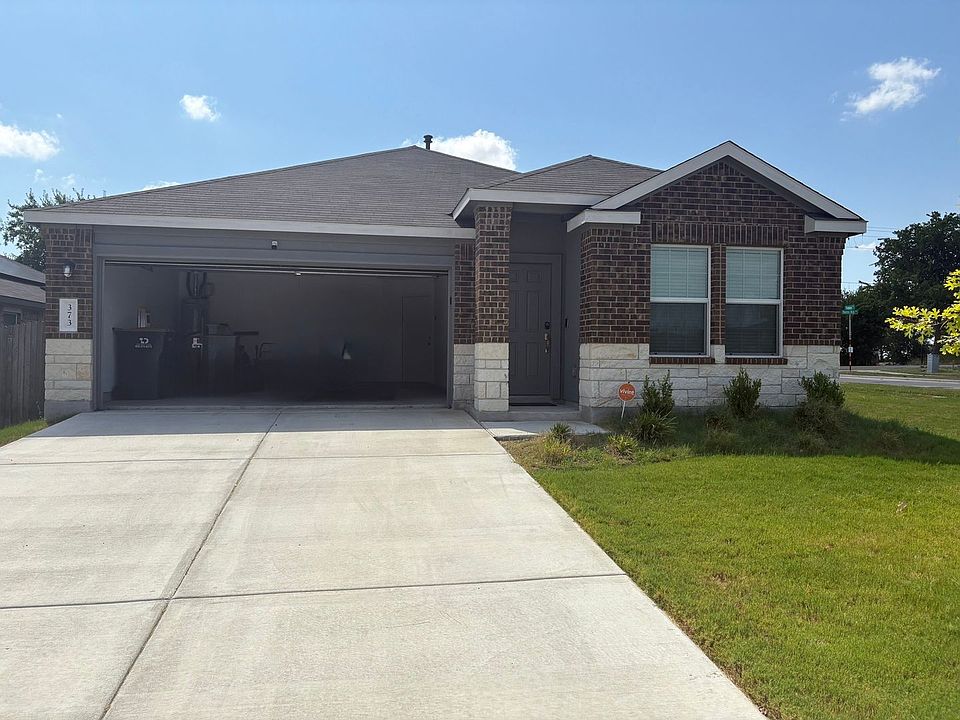 2nd image of 373 Sonterra Dr