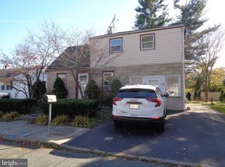 201 Upland Ave, Ewing, NJ 08638