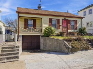 32 Crawford St, Cranston, RI 02910