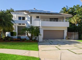 721 Park Dr W, Boca Raton, FL 33432