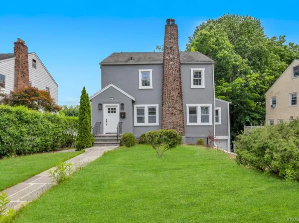 42 Stratford Road, Scarsdale, NY 10583