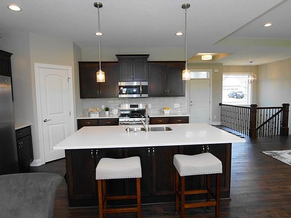 4th image of 13386 Caffrey Ave