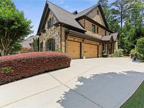 2nd image of 111 Fernwood Dr