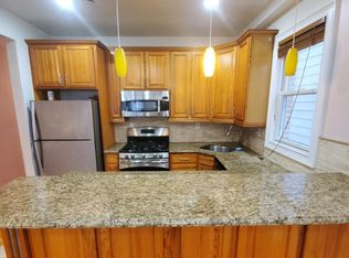 5933 155th St, Flushing, NY 11355