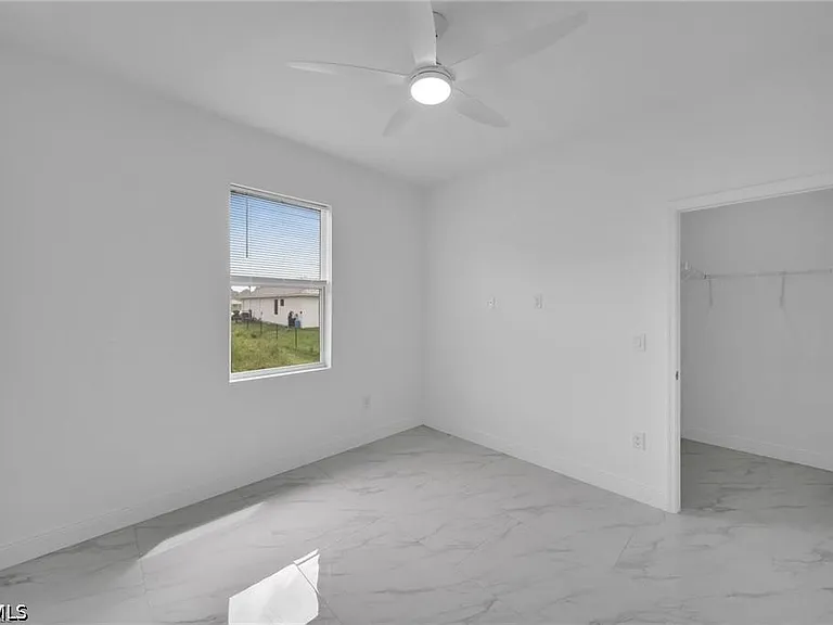 438 Poplar St — Photo 21