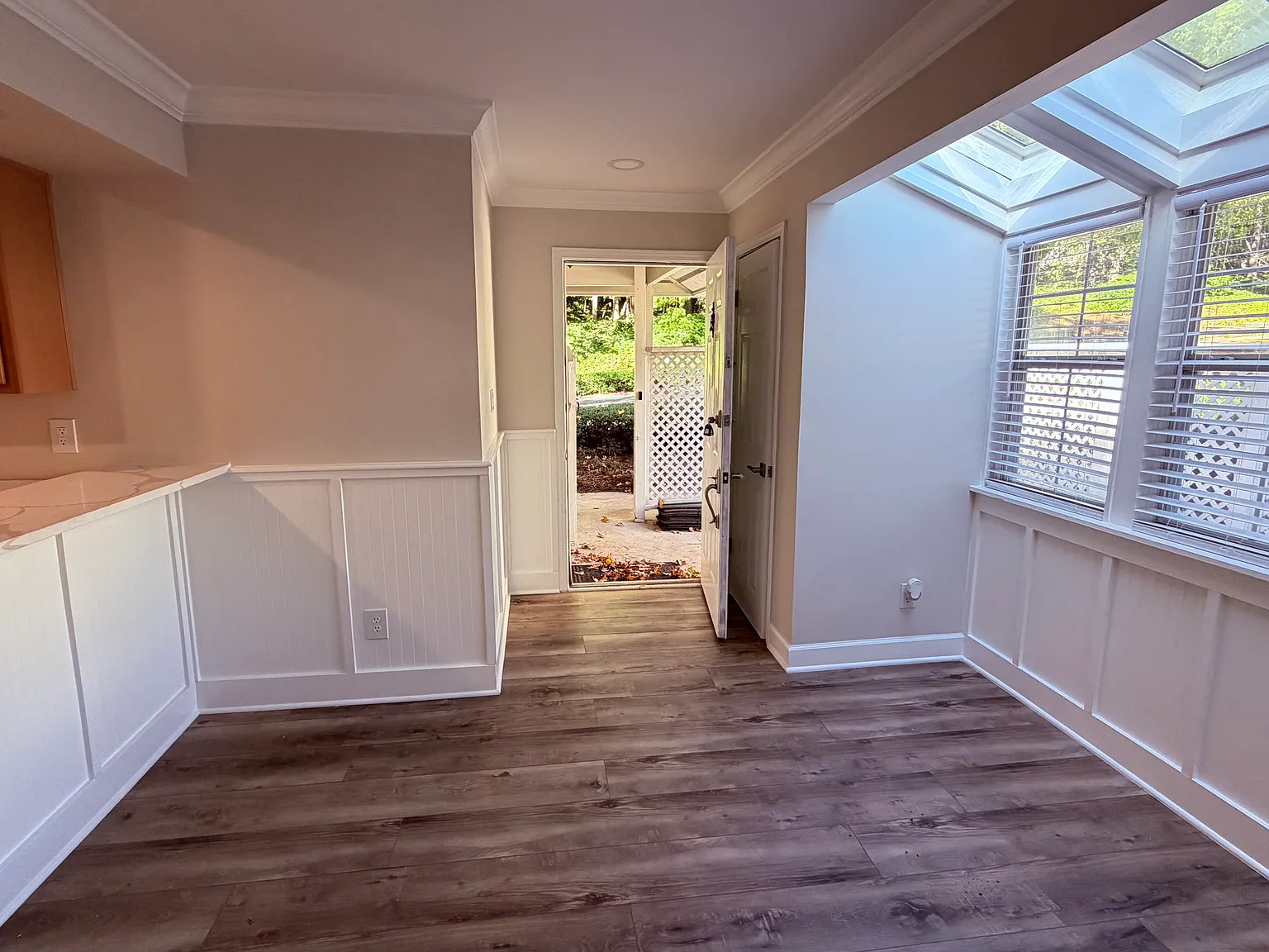 1 bed, 690 sqft, $1,650 — Photo 3